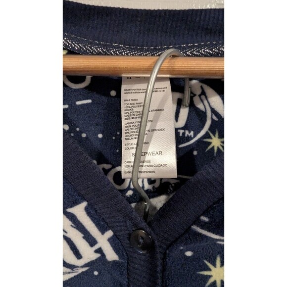 Wizarding World Women's Harry Potter Cozy 2-Piece Pajama Set SZ M Soft Lounge - Picture 4 of 5